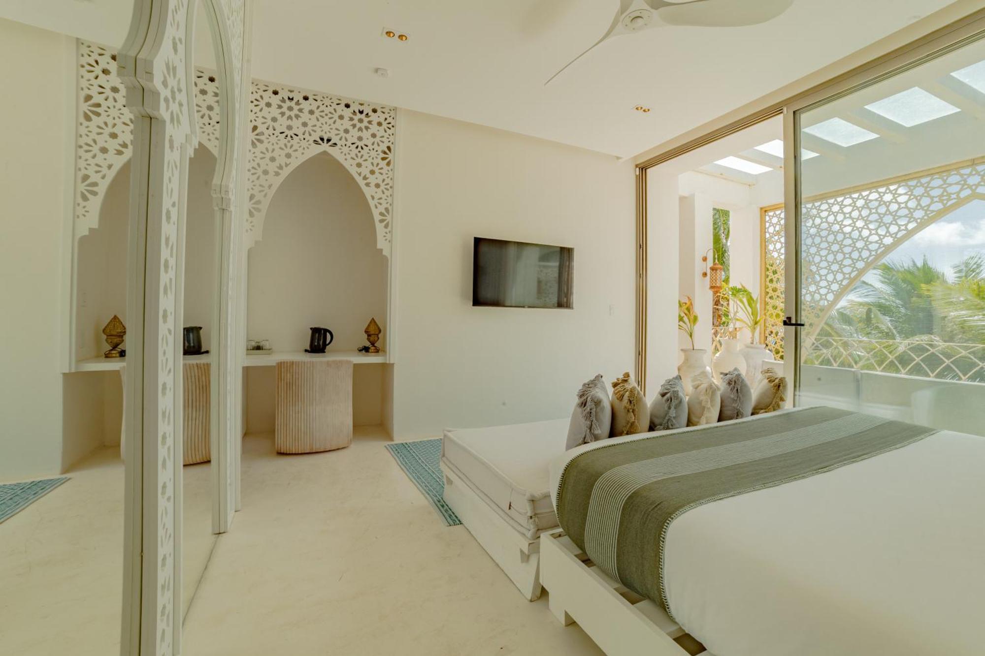 Sana Tulum Beachfront Boutique Hotel Exterior photo